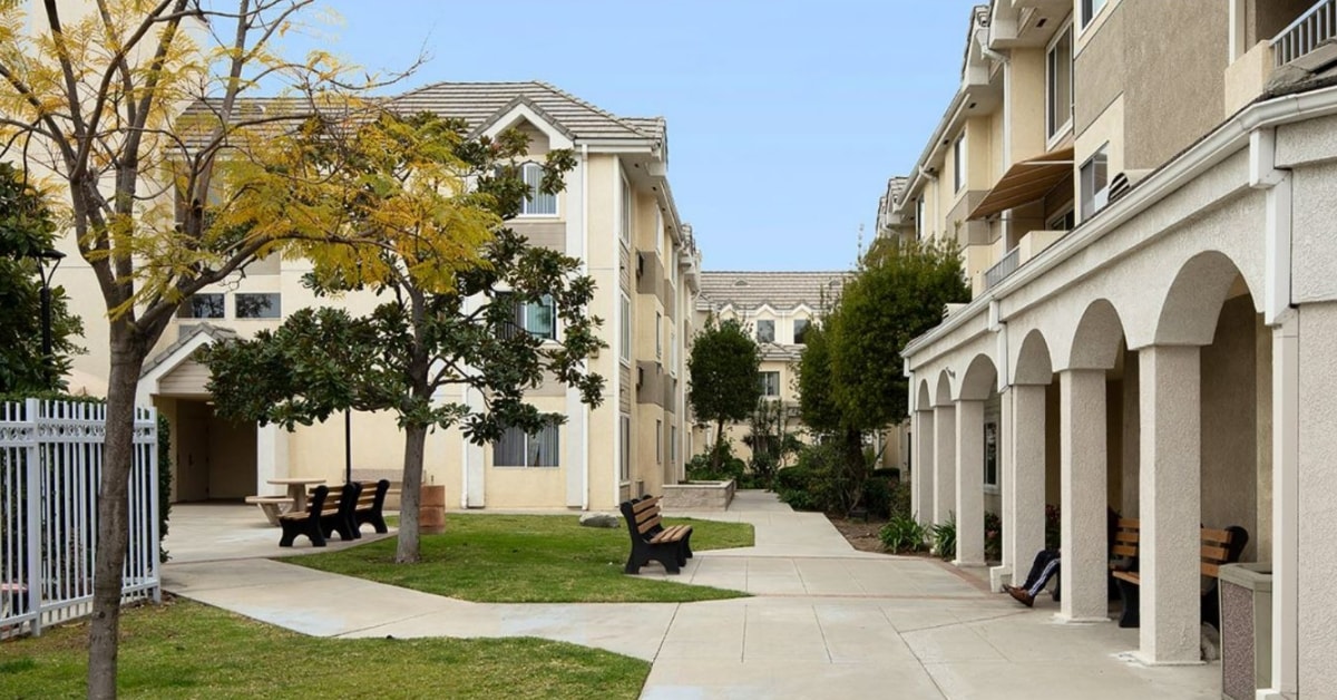 Madison Avenue Senior Housing