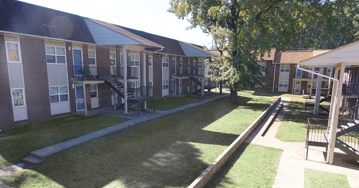 Fair Oaks Apartments