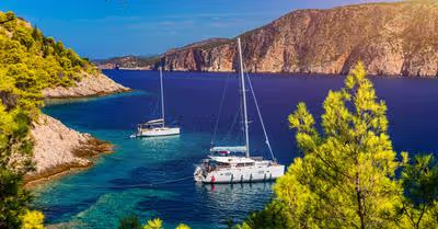 Best Liveaboard Catamaran Sailboats